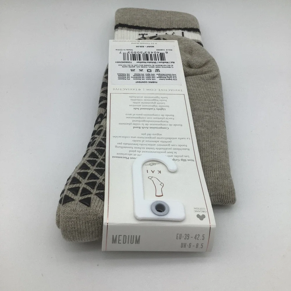 Tavi Grip Kai‎ Crew Socks Shitake Heather Yoga Pilates Barre Size Medium New